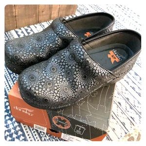 Dansko XP shoes